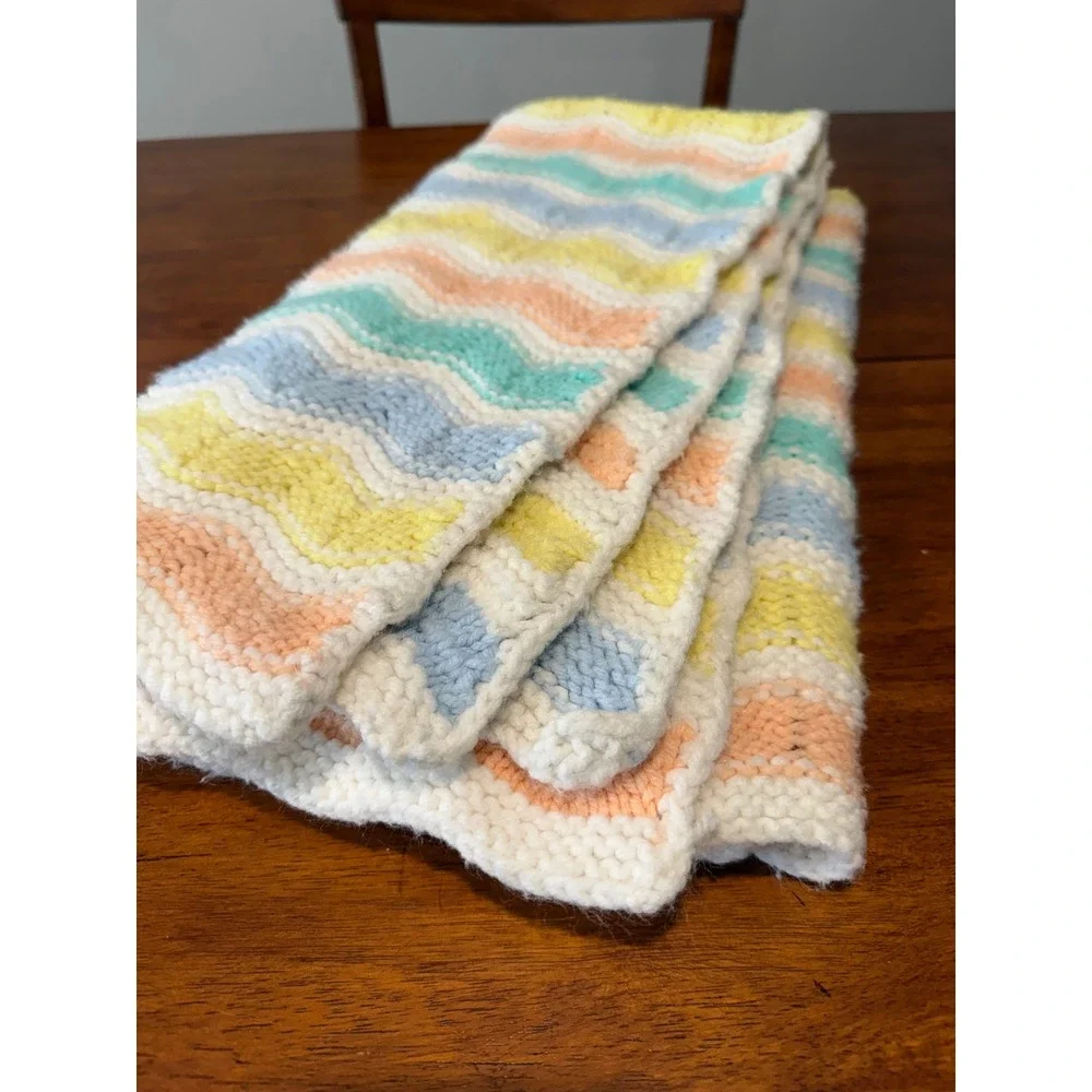 Handmade Pastel Chevron Knit Baby Blanket Blue‎ Yellow 37 x 37 Afghan VTG ZigZag